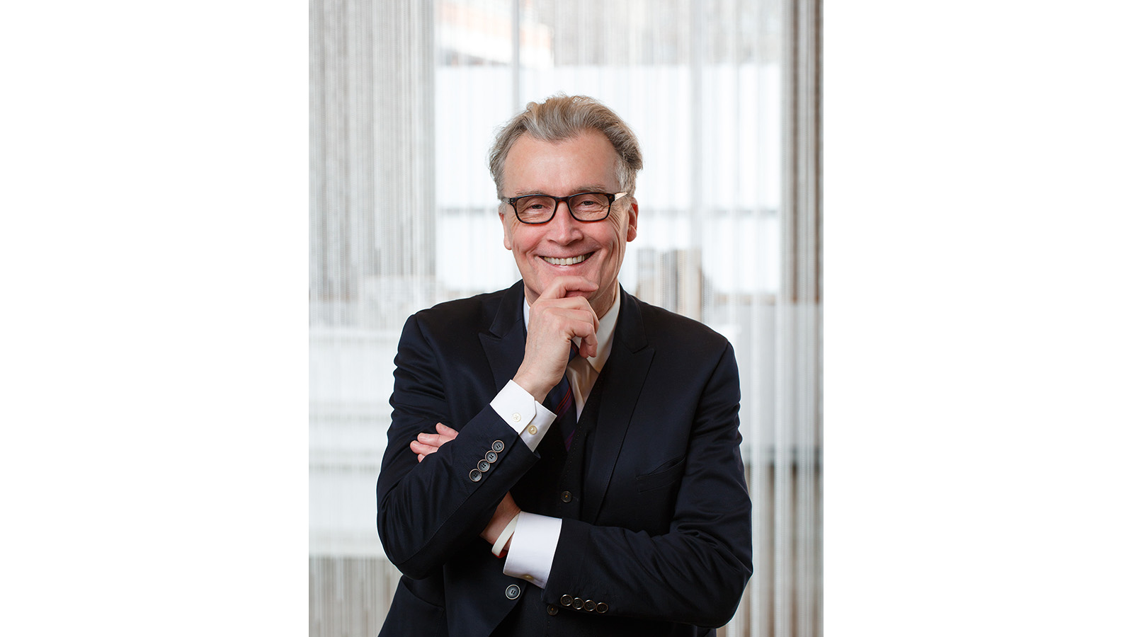 Responsive Diarmuid Nash Herobanner (MobileHero 0 Breakpoint) Diarmuid Nash Herobanner (DesktopHero 0 Breakpoint) 